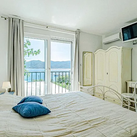 Stunning In Vakantiehuis *