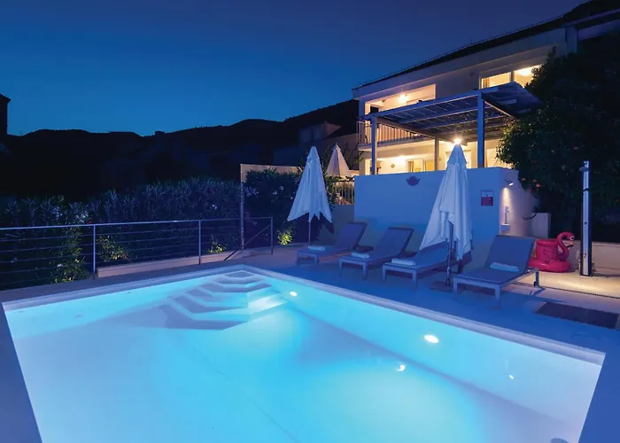 Stunning In بيت للعطل فيغاني